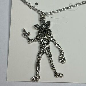 Silver Tone Demigorgon Fashion Statement Pendant from Stranger Things 20” Chain